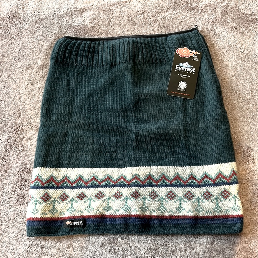 NEW Everest Designs Blue/Green Wool Skirt Size Small